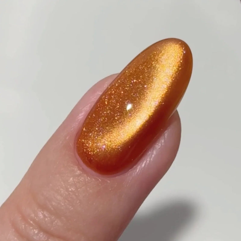 DND 9D Cat Eyes 12 Catch A Tiger - Angelina Nail Supply NYC